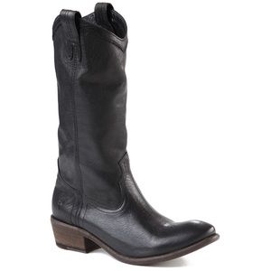 Frye Carson Pull On Cowboy boot